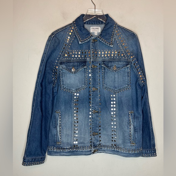 Frame Distressed Studded Oversized Denim Jacket. Size Medium - Picture 7 of 12